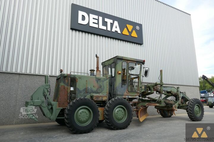 Równiarka Caterpillar 130G Ex-army