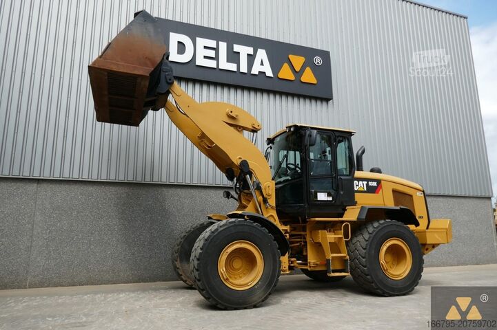 ładowarka kołowa Caterpillar 938K