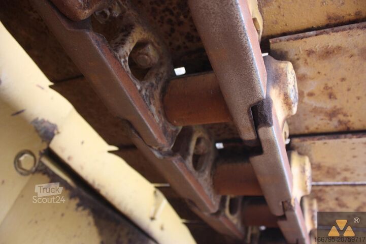 Warstwa rury Caterpillar D6E Pipe carrier