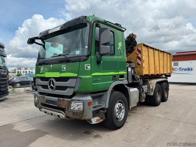 Haakarm vrachtwagen MERCEDES-BENZ ACTROS 2644 * 6 X 4 * HIAB KRAN 10 M * B&B *EPS