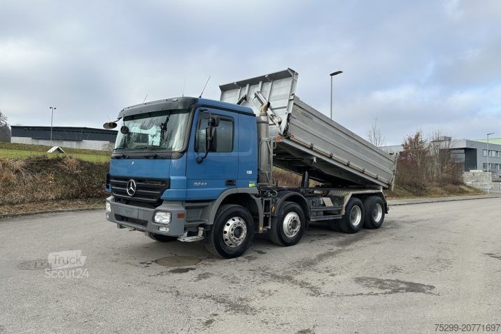 Camión volquete trilateral Mercedes-Benz Actros 3244 8x4 SWS Meiller / Swiss-Vehicle
