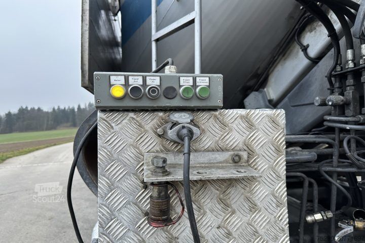 Camión volquete trilateral Mercedes-Benz Actros 3244 8x4 SWS Meiller / Swiss-Vehicle