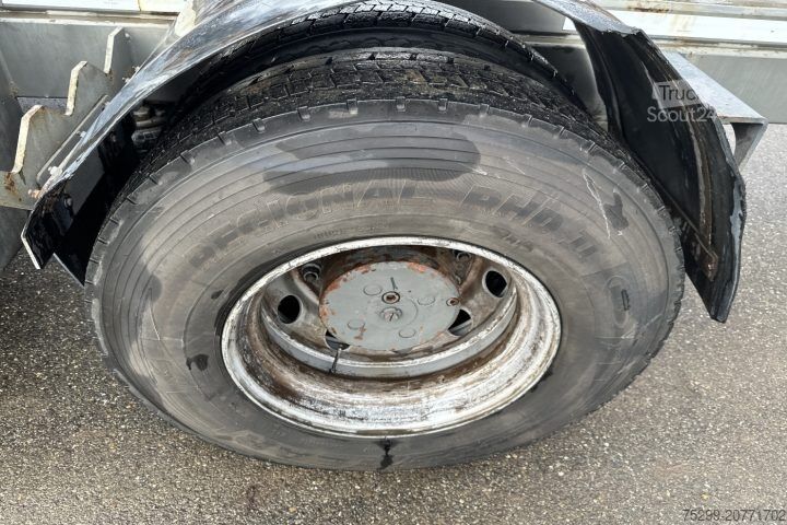 Chasis de camión  YT222 4x2 Chassis-Kabine / Swiss-Vehicle