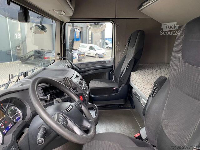 Estándar-SZM DAF XF 106.440 SC / ADR / Stand Airco / PTO