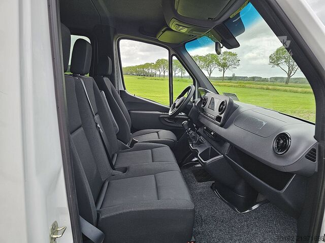 Transporte de passageiros MERCEDES-BENZ SPRINTER 311 L2H1 9-Pers TOURER!