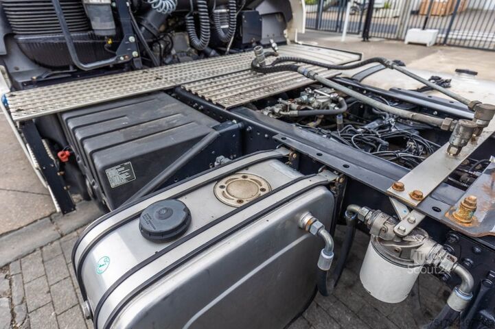 Standard-SZM MAN TGX 18.470 BLS + INTARDER