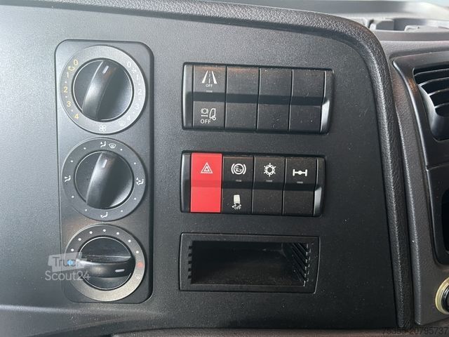 Tentinė platforma sunkvežimis MERCEDES-BENZ Atego 1530 Klima Motorbremse Tempomat 7,35m +LBW