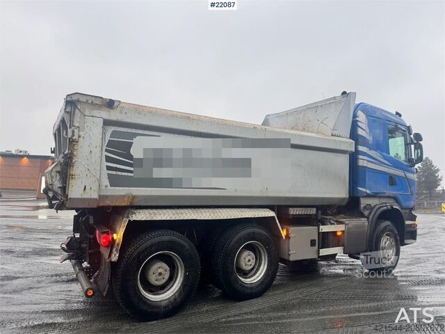 Sklápač Scania R560 6x4 tipper truck, snow plough equipped, with