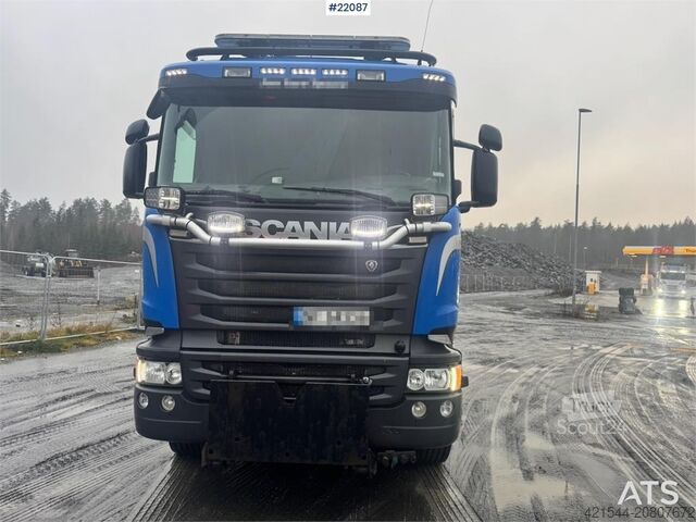 Sklápač Scania R560 6x4 tipper truck, snow plough equipped, with