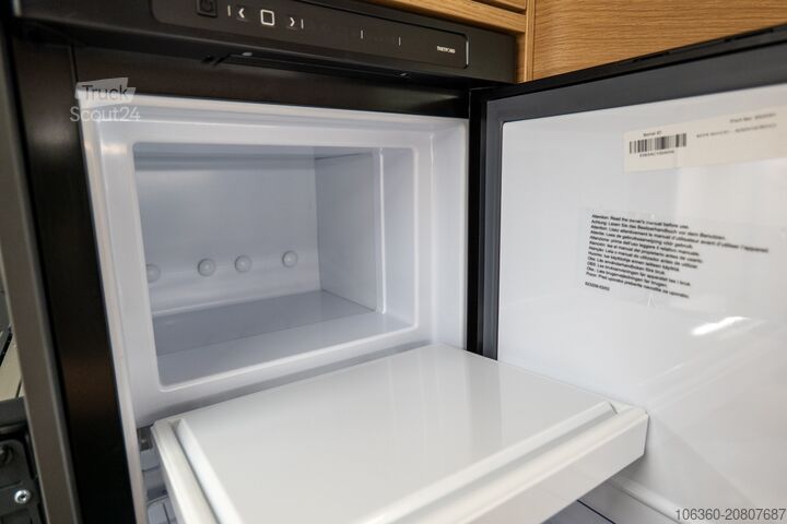 ADRIA MATRIX 670 SL - 60Y POLOINTEGRÁLNY NOVÝ ADRIA MATRIX 670 SL - 60Y