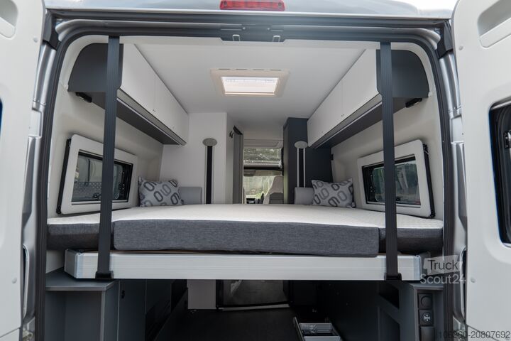  ADRIA TWIN 640 SGX POPTOP - 60Y