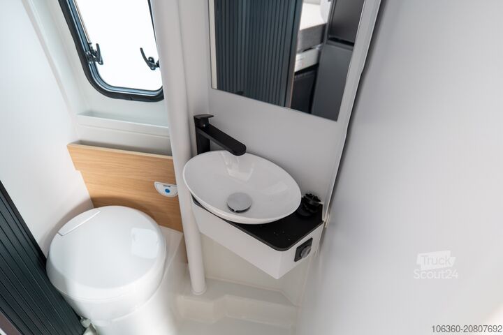 ADRIA TWIN 640 SGX POPTOP - 60Y