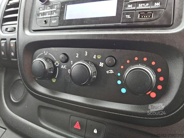 Osobná doprava OPEL VIVARO 1.6 L1 Combi 9p Airco