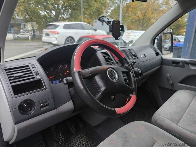 Volkswagen T5 çekici kasalı çift kabinli Volkswagen T5