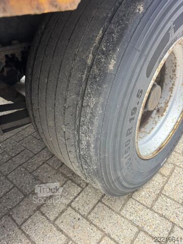 LAG Mega Perdeli Yarı Römork LAG CURTAINSIDE MEGA