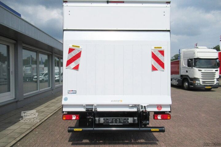 Iveco Daily 35C16 бортова вантажівка з відкидною платформою і гідравлічним підйомником Iveco Daily 35C16 Bak + klep
