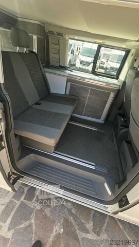 Autocaravana Volkswagen California Ocean 2022 | Automatico | Tetto a soffietto