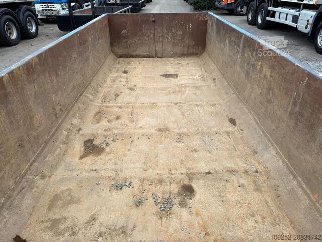 Roller container CONTAINER 12m³ PUINCONTAINER - 5m40 x 2m30 x 1m00 (INTERIOR)