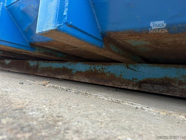 Roller container CONTAINER 12m³ PUINCONTAINER - 5m40 x 2m30 x 1m00 (INTERIOR)