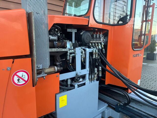 Dört yollu forklift Combilift Hubtex DQ45/Only 3309 h/ Reach forks