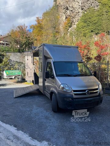Paardentransporter Opel Movano Böckmann