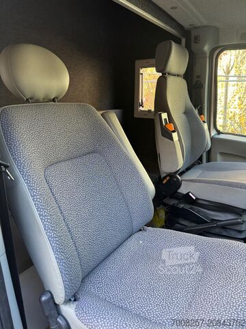 Paardentransporter Opel Movano Böckmann