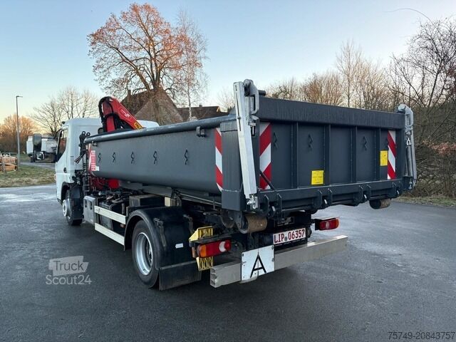 Telehoist load lugger van Fuso FUSO 7C18 City Abrollkipper + Ladekran Palfinger