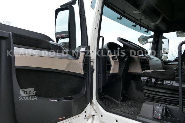 Kühlkoffer-LKW MAN TGX 18.420 Kühlkoffer Retarder Standklima LBW
