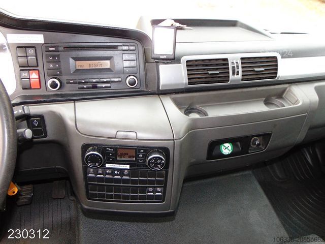 Curtain sider van MAN TGL 8.180 BB -LBW-KLIMA-