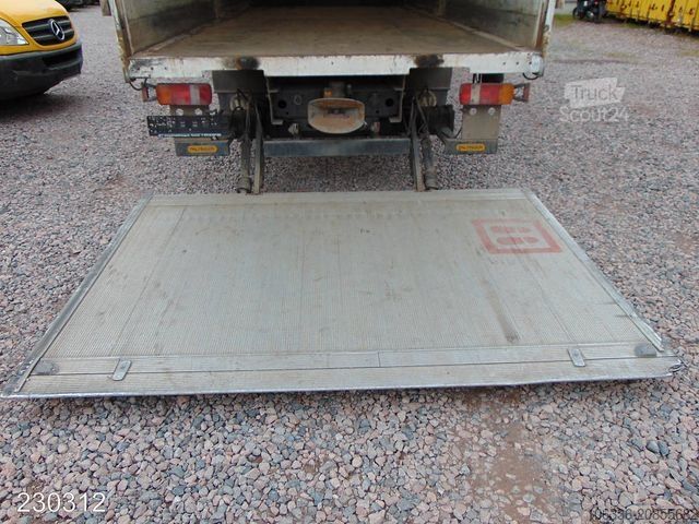 Curtain sider van MAN TGL 8.180 BB -LBW-KLIMA-