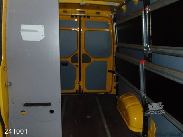 Bestelwagen met verhoogd dak VOLKSWAGEN CRAFTER 35 2.0 TDI DSG KLIMA*REGALSYSTEM*KAMERA