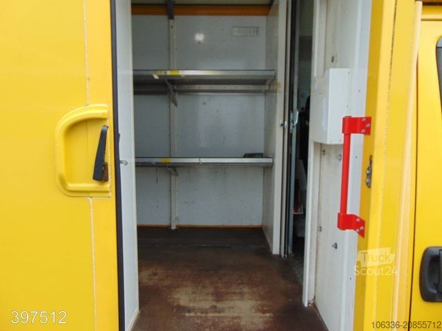 Fourgon tôlé IVECO Daily 35S12 35-120 HiMatic Maxi Postkoffer Regal