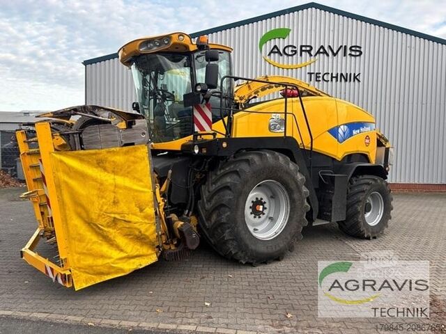 Feldhäcksler New Holland FR 9060