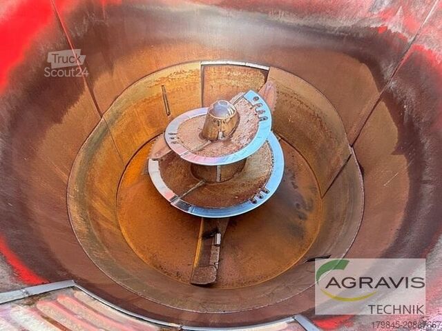 Silage technology BvL van Lengerich V-MIX 8 PLUS