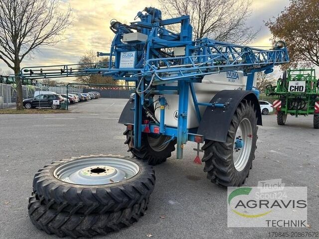 Pulvérisateur de pesticides Inuma IAS 3024