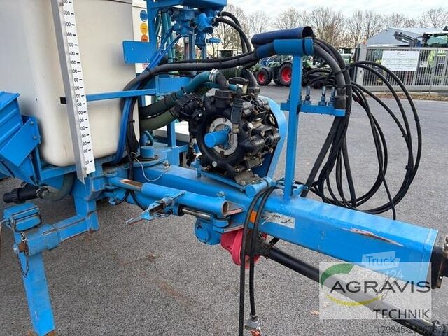 Pulvérisateur de pesticides Inuma IAS 3024