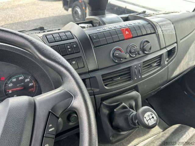 Camión de plataforma IVECO ML160E28/P