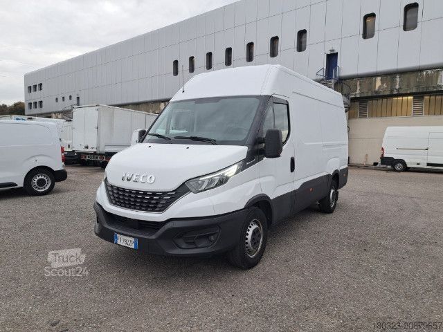Furgone IVECO 35S16A8 V