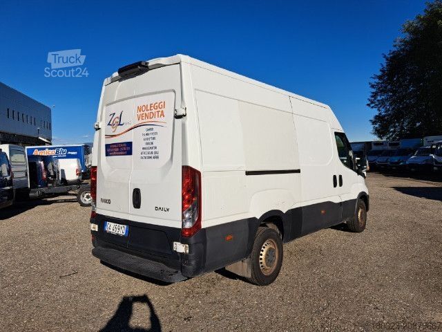 Furgone IVECO 35S16 V