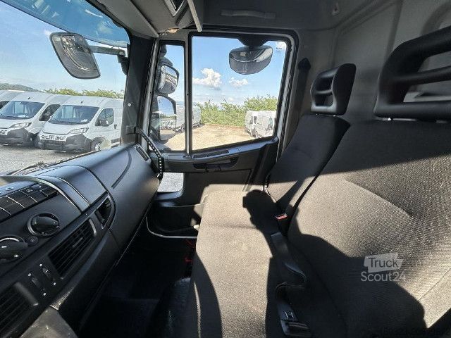 Camión caja IVECO ML120E25/P