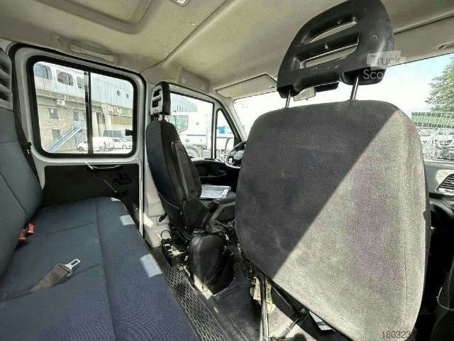 Camión volquete trilateral IVECO 35C14H D