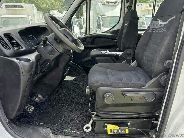 Camión volquete trilateral IVECO 35C14H D