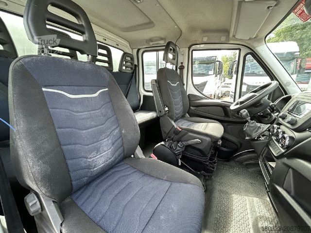 Camión de plataforma IVECO 35C14H D