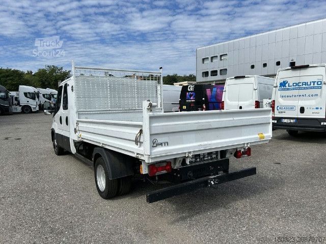 Camión de plataforma IVECO 35C14H D