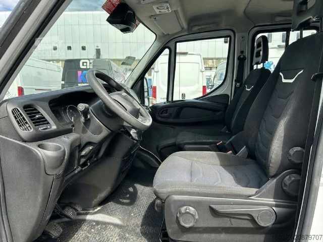 Camión de plataforma IVECO 35C14H D