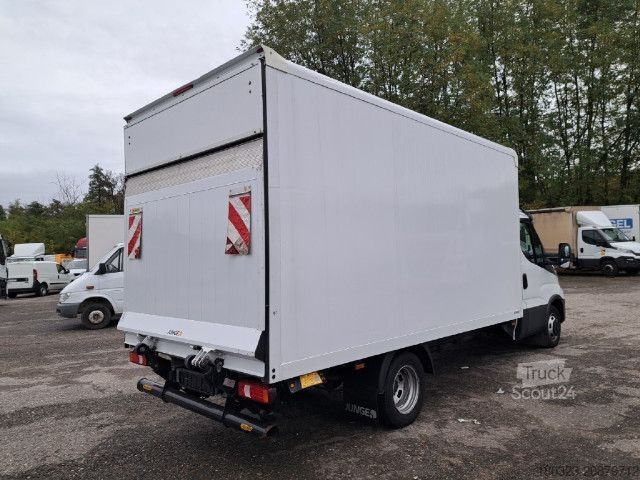 Furgoneta caja IVECO 35C16H