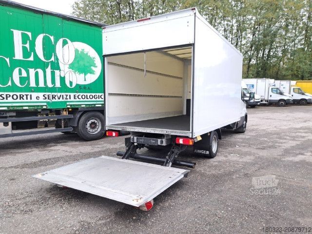 Furgoneta caja IVECO 35C16H