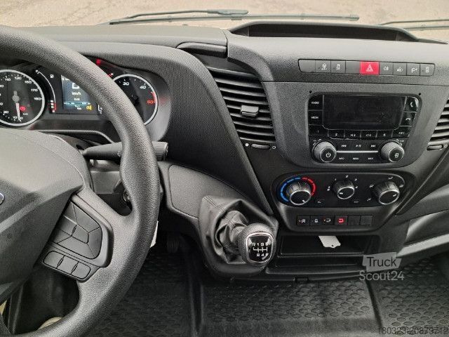 Furgoneta caja IVECO 35C16H