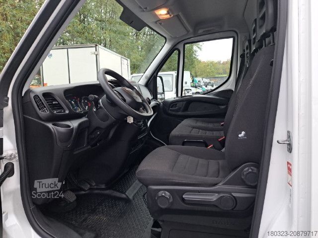 Furgone chiuso IVECO 35C16H