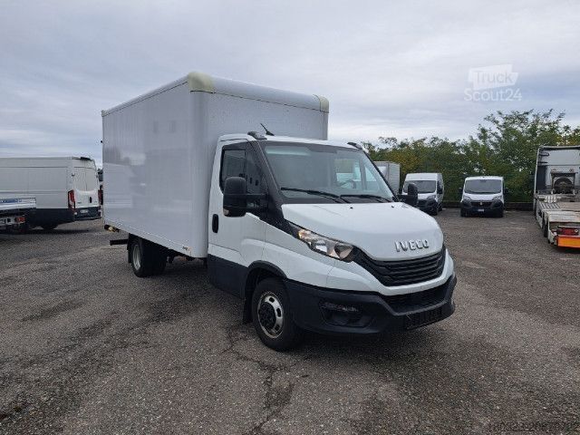 Furgoneta caja IVECO 35C16H